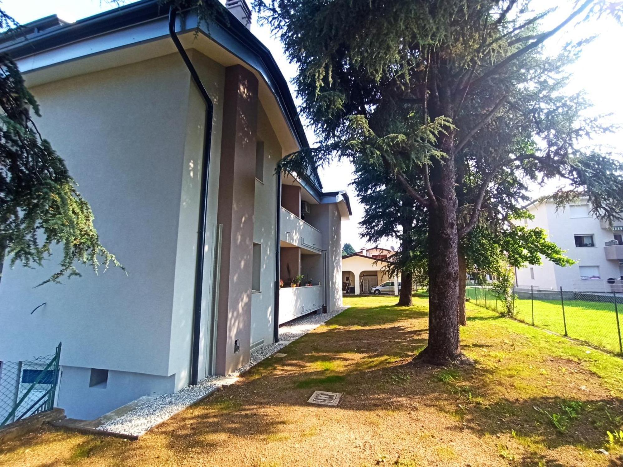 Appartamento Aviano Luaran gambar